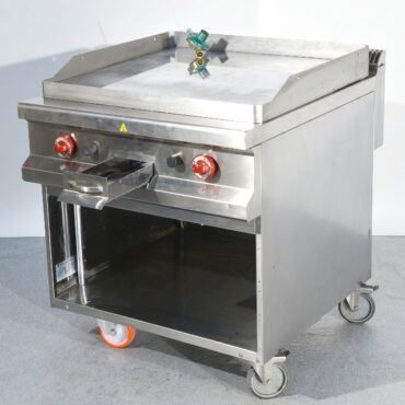 Piastra cucina industriale a gas in acciaio inox con ruote, ideale per catering, eventi e fiere